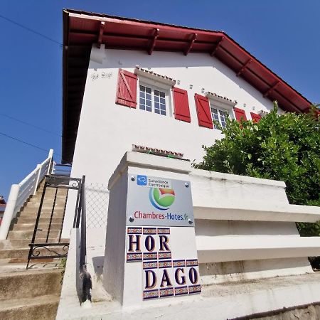 Chambres D'Hotes "Hor Dago" Pres De La Gare D'Hendaye Avec Le Petit-Dejeuner المظهر الخارجي الصورة